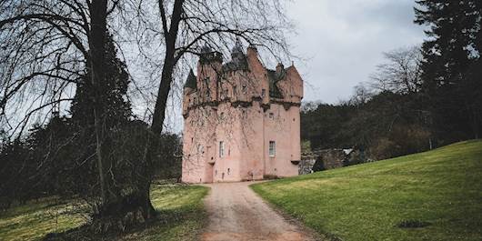 Famously pink Craigievar Castle to close from September for major conservation work